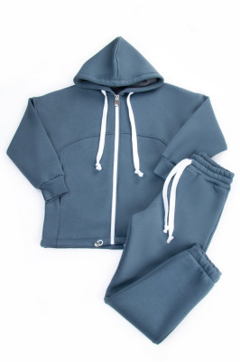 Костюм для дівчат